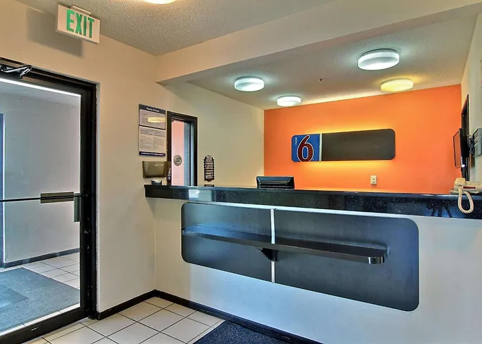 Hotel Ameri Vu 4*